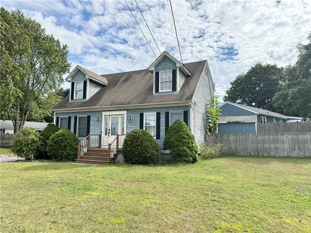$485,000 | 13 Willow Road, Smithfield, RI 02828