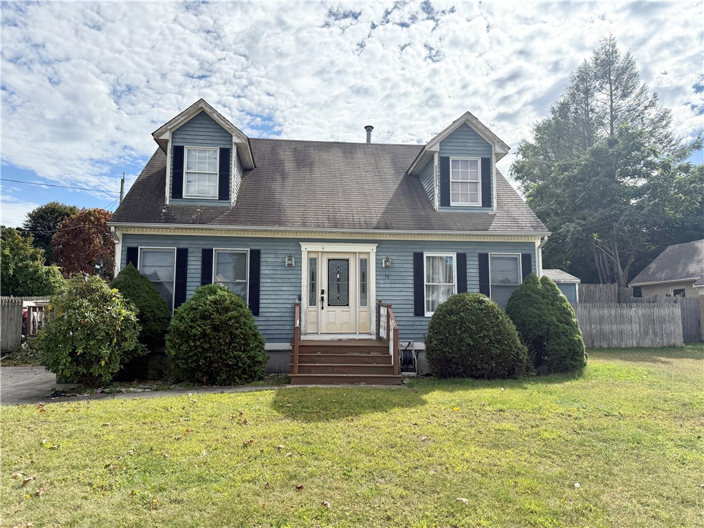 13 Willow Road Smithfield, RI 02828 - Photo 2 of 5