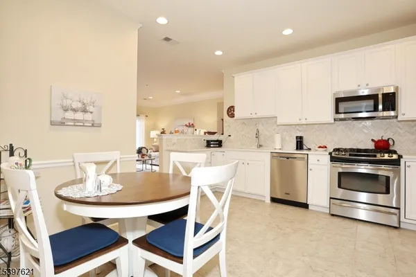 $410,000 | 3214 Warren's Way, Wanaque, NJ 07465