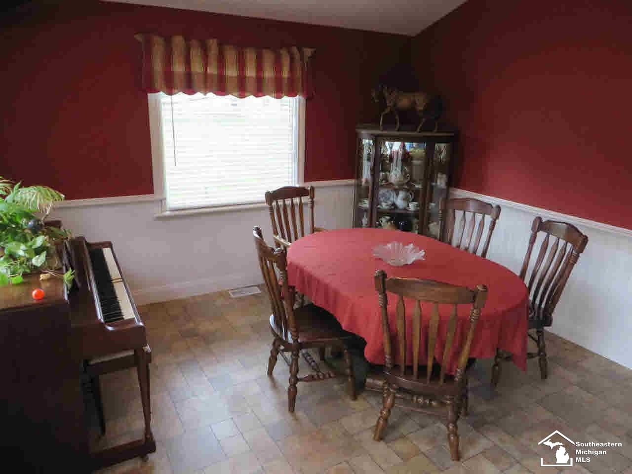 3449 West Erie Road Temperance, MI 48182 - Photo 9 of 25