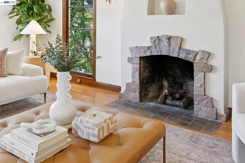 $1,060,000 | 523 Pala Avenue, San Leandro, CA 94577