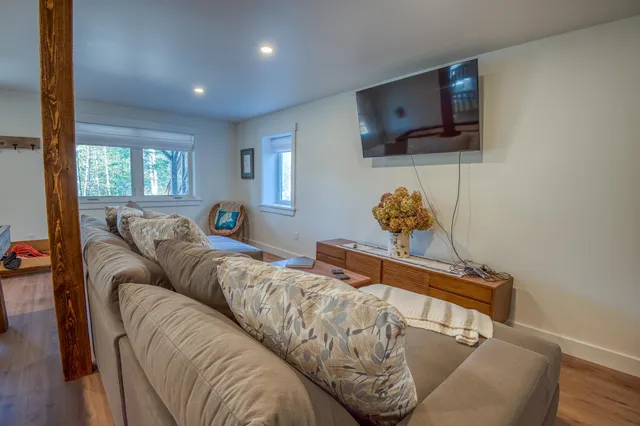 $979,000 | 2 Rachel Lane, Rangeley, ME 04970