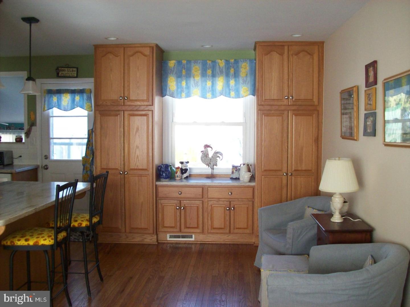 428 Robin Road Hatboro, PA 19040 - Photo 14 of 20 Kitchen