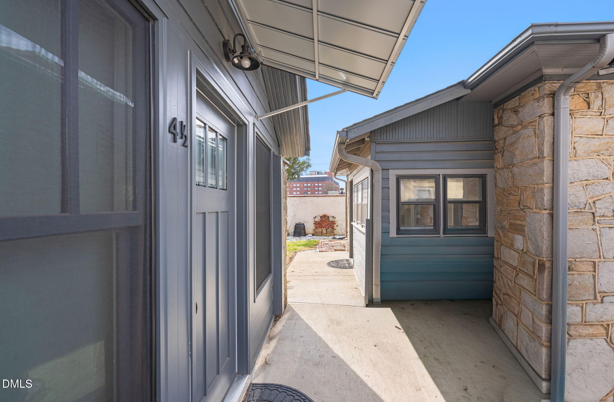 4 Dixie Trail Raleigh, NC 27607 - Photo 3 of 23 a view of entryway