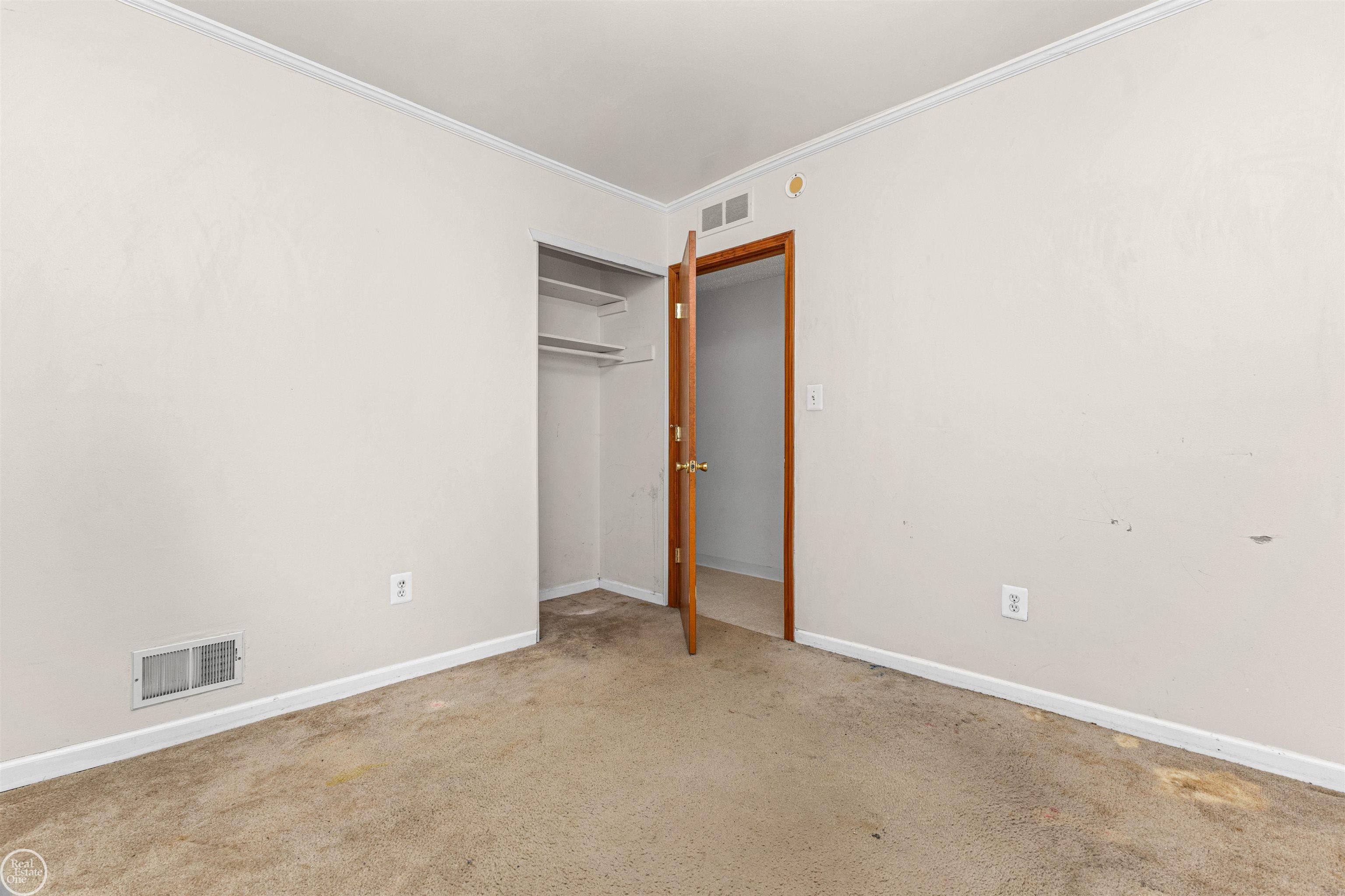 6793 Prospect Avenue Warren, MI 48091 - Photo 27 of 39