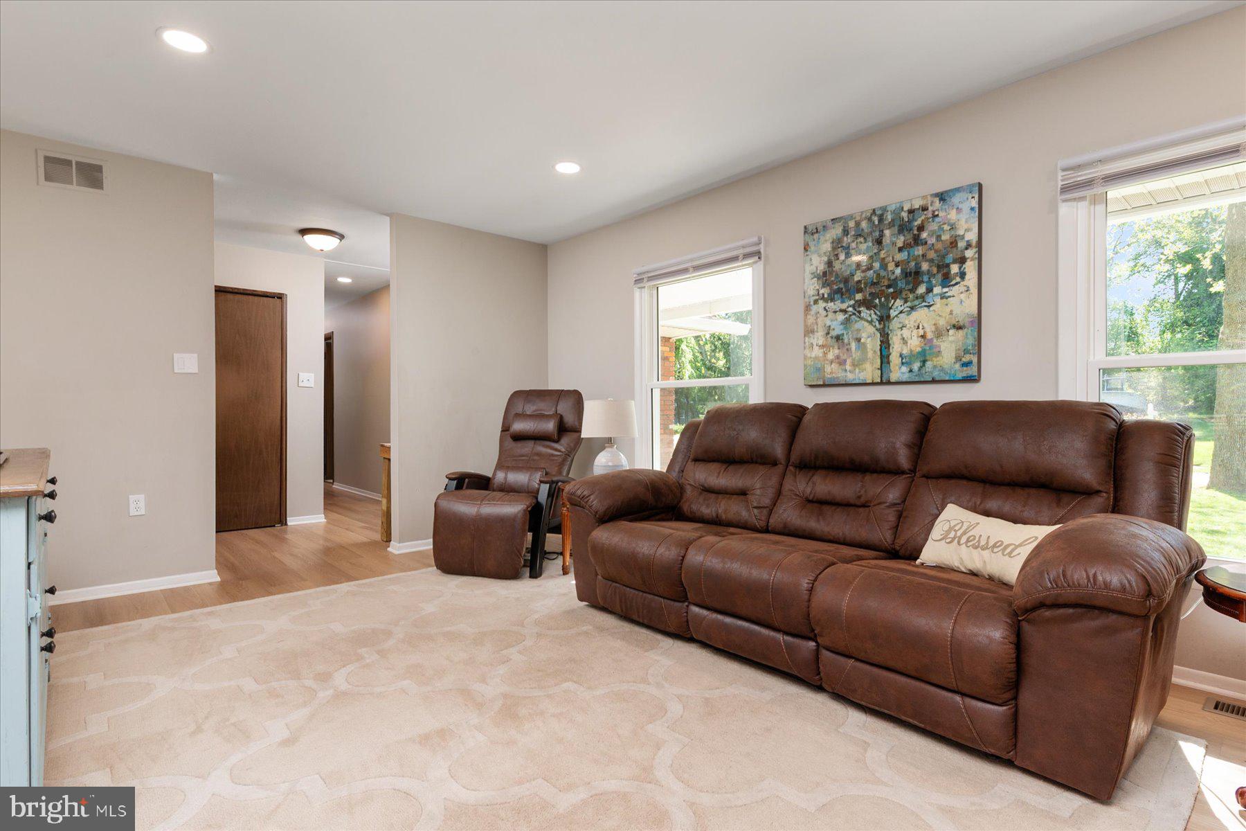 86 Milburn Circle Pasadena, MD 21122 - Photo 9 of 60 a living room with furniture and a large window