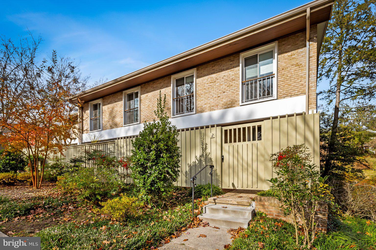 2 Hamlet Hill Road Baltimore, MD 21210 - Photo 3 of 32