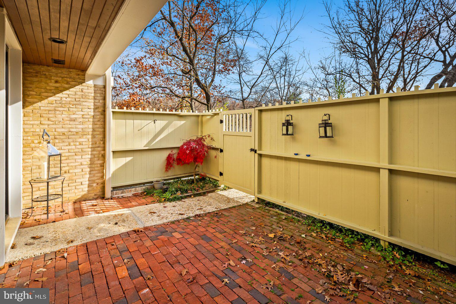 2 Hamlet Hill Road Baltimore, MD 21210 - Photo 5 of 32 space for grilling