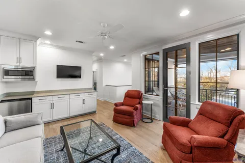 $1,525,000 | 7313 Willow Grove Boulevard, Baton Rouge, LA 70810