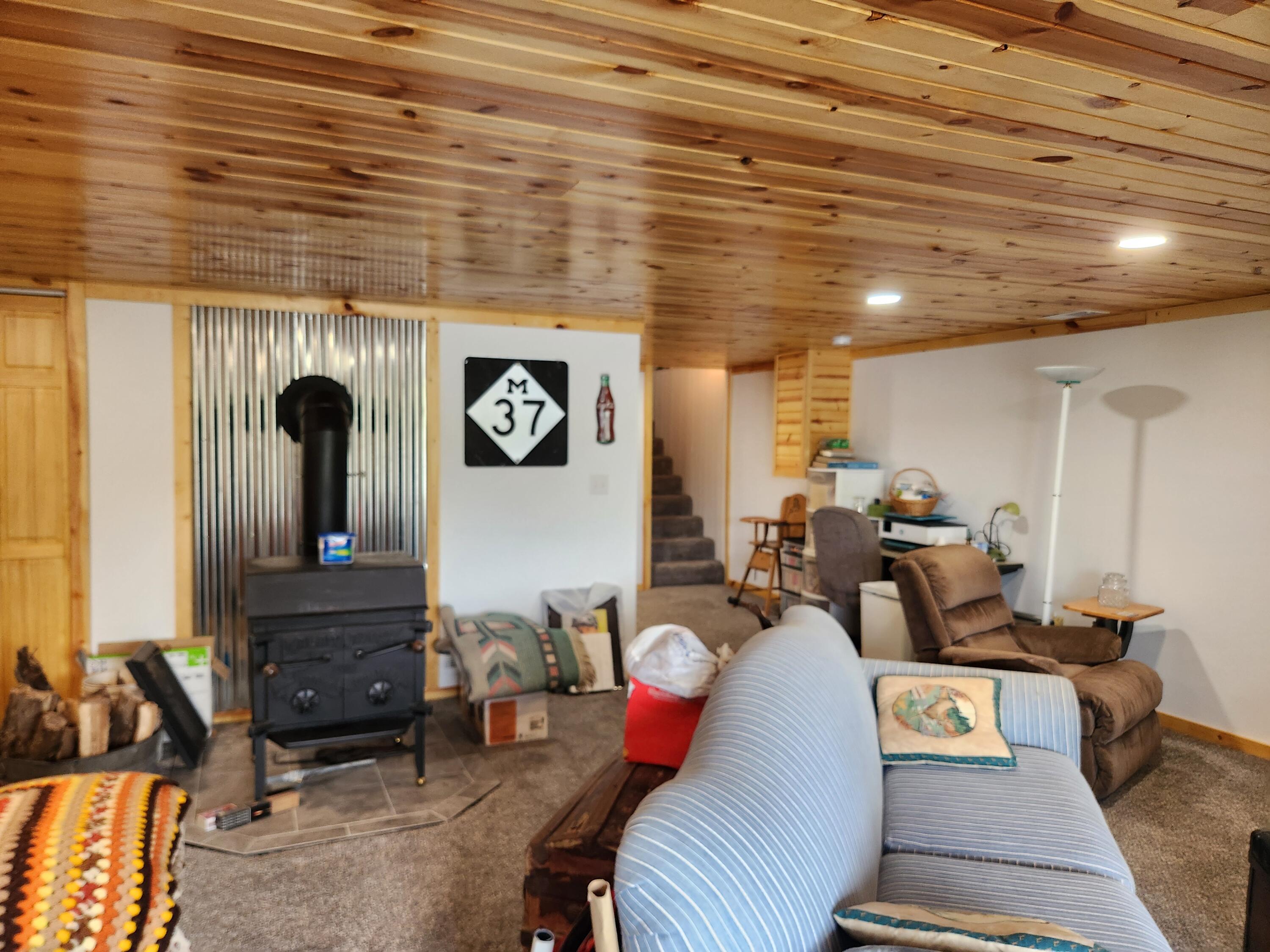 9918 South Rebecca Road Baldwin, MI 49304 - Photo 14 of 30 20260521_125304