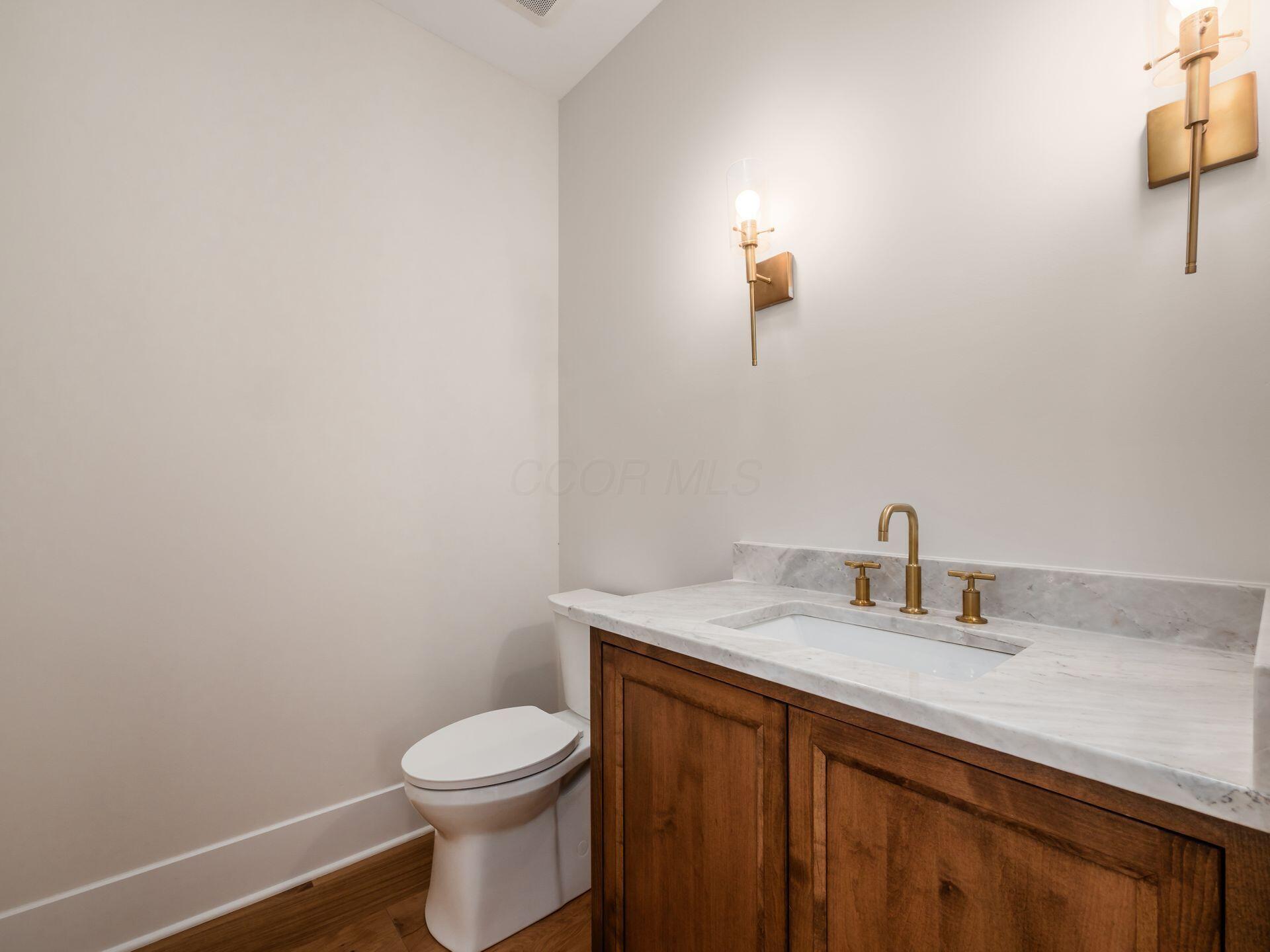2355 Farleigh Road Columbus, OH 43221 - Photo 41 of 98 057_1feec_N 2355 Farleigh 107