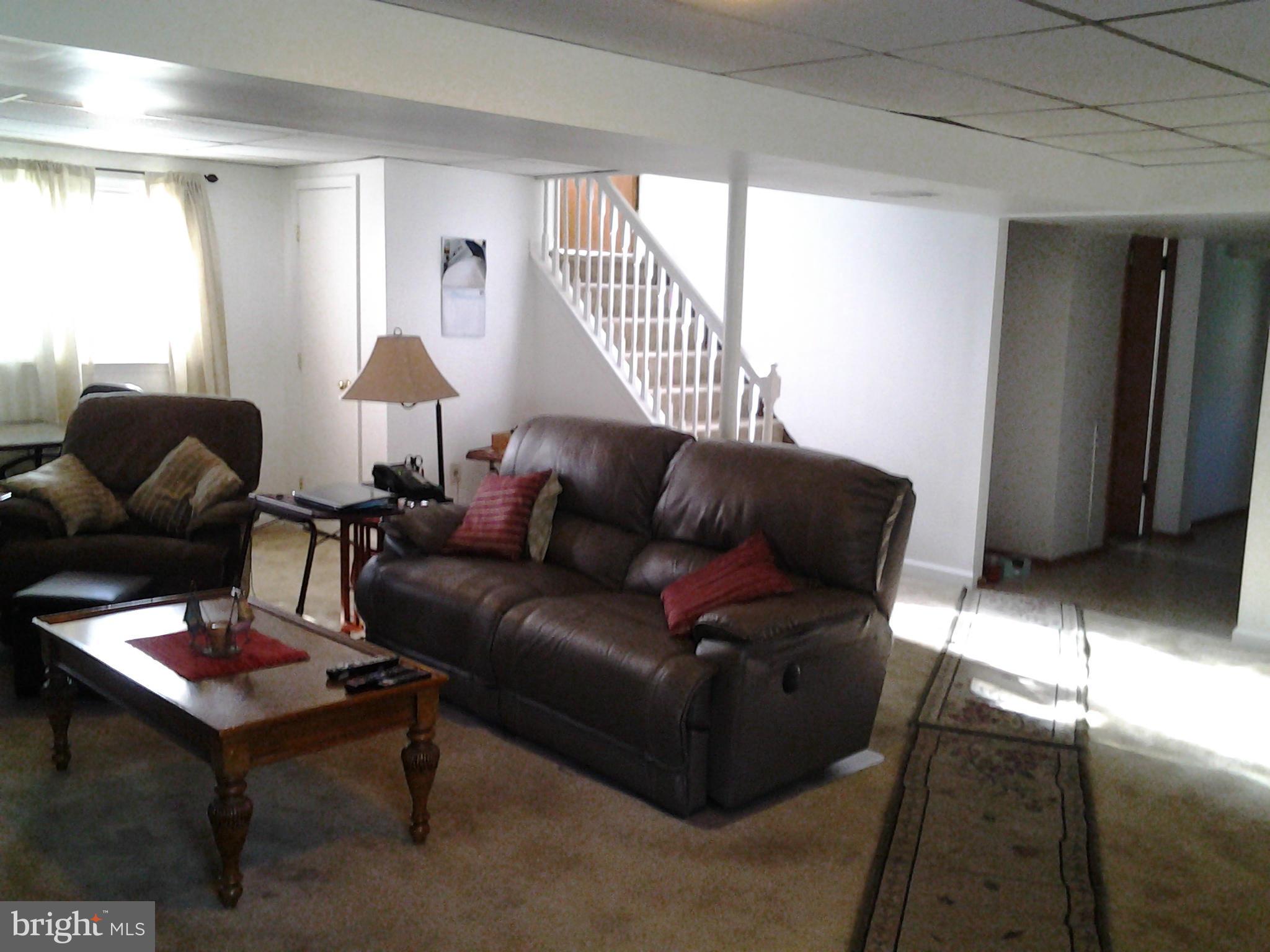 12904 Glynis Road Clinton, MD 20735 - Photo 12 of 13 Family Room