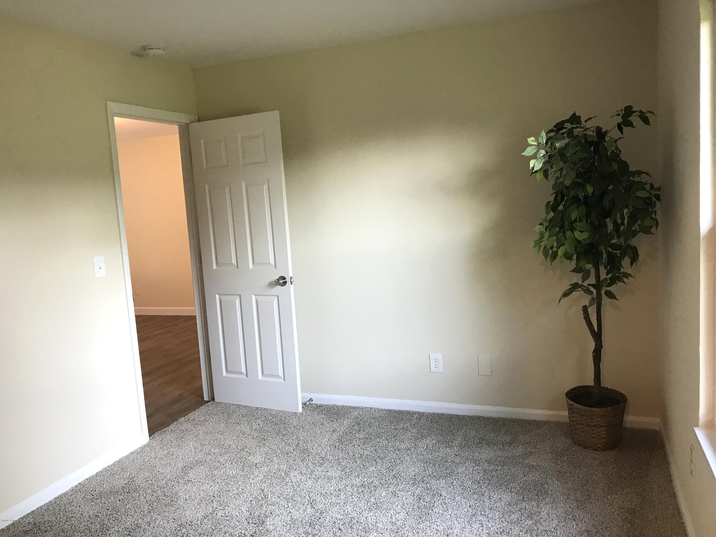 1370 Creel Road Northeast Palm Bay, FL 32905 - Photo 14 of 34 IMG_3549