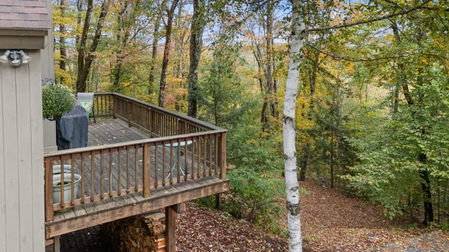 $444,900 | 6 Anderson Pond Road, Grantham, NH 03753