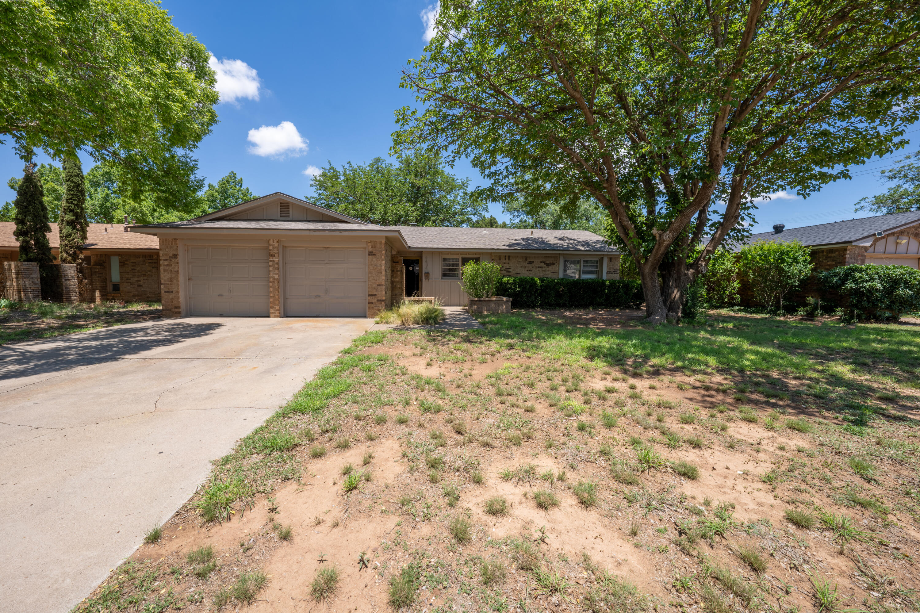 4404 59th Street Lubbock, TX 79414 - Photo 2 of 33 4404 59th St updated - 1