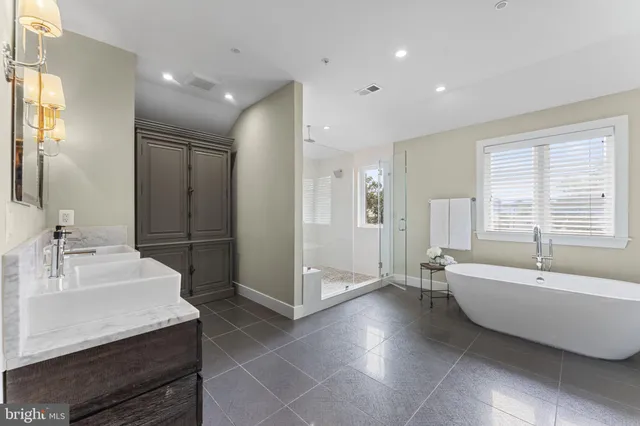 $1,999,000 | 5702 16th Street Northwest, Washington, DC 20011