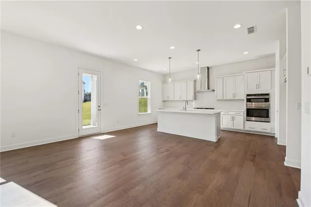 $599,900 | 230 East Hbr Drive, Dawsonville, GA 30534