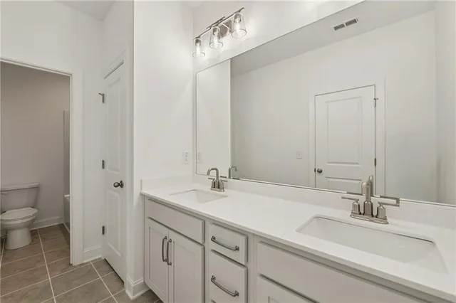 $599,900 | 230 East Hbr Drive, Dawsonville, GA 30534