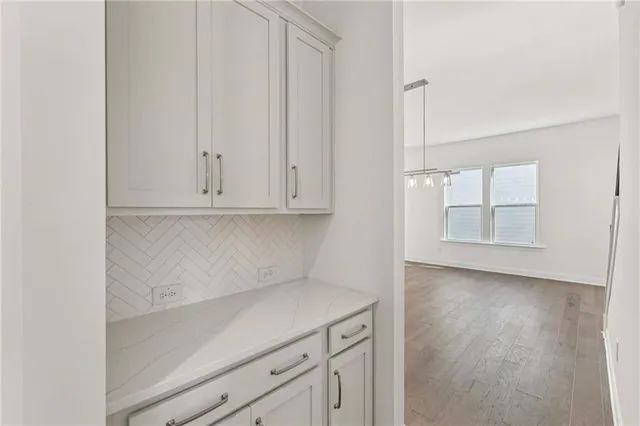 $599,900 | 230 East Hbr Drive, Dawsonville, GA 30534