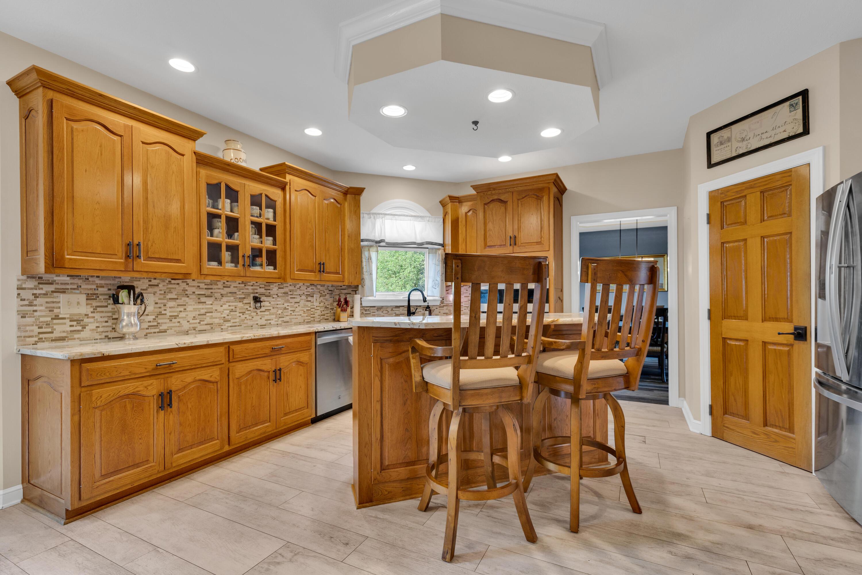 4731 Smothers Road Westerville, OH 43081 - Photo 18 of 62 Kitchen
