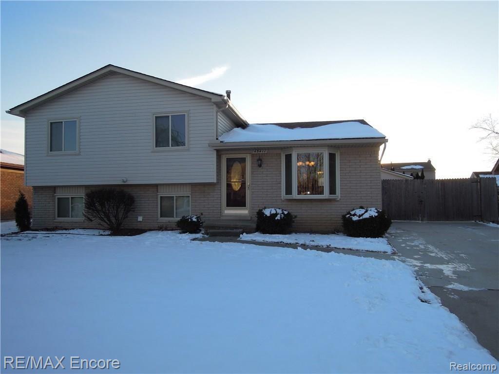 45411 Spagnuolo Road Macomb, MI 48044 - Photo 63 of 64 DSCN5283.JPG