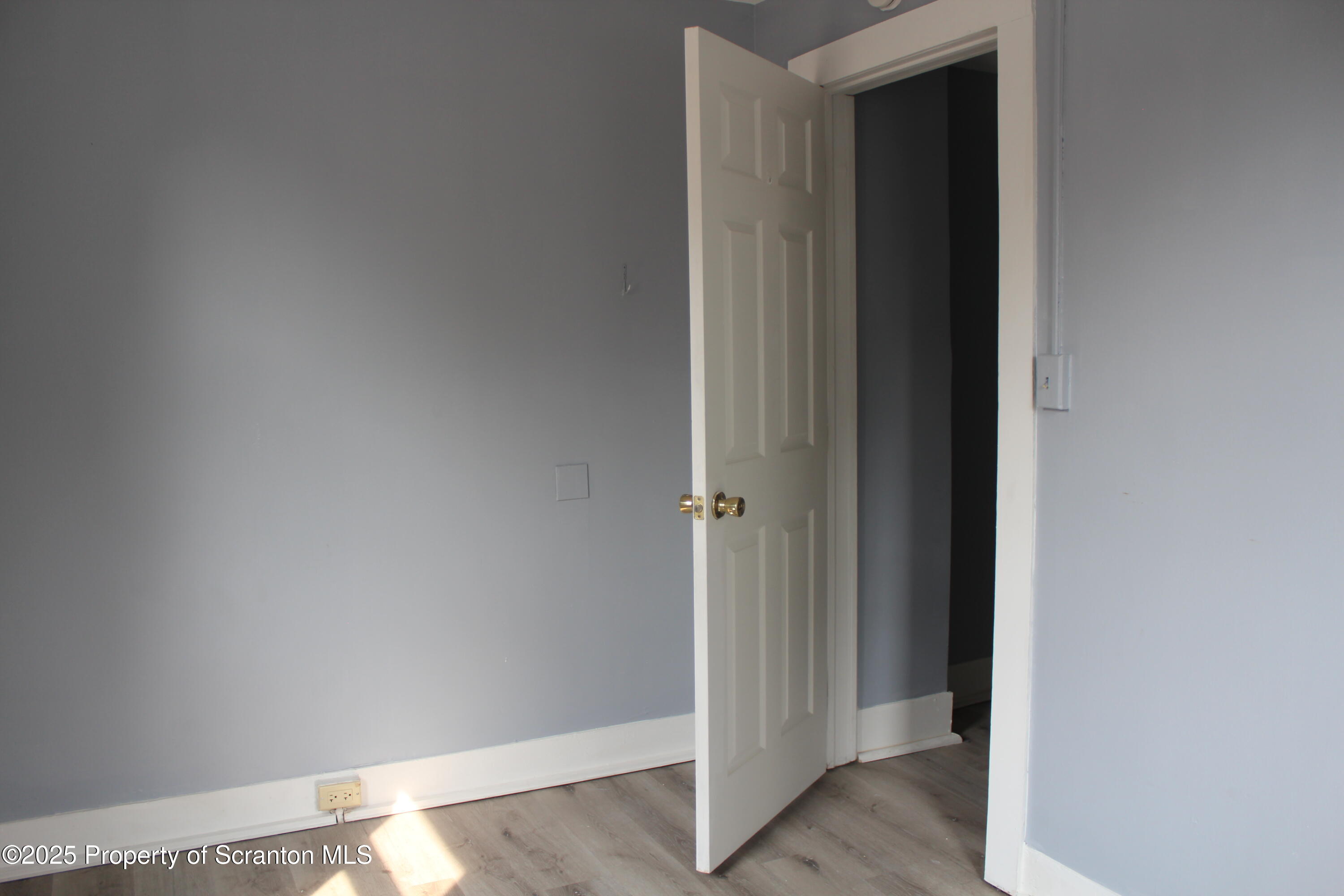 1507 Luzerne Street Scranton, PA 18504 - Photo 17 of 26 a view of a hallway