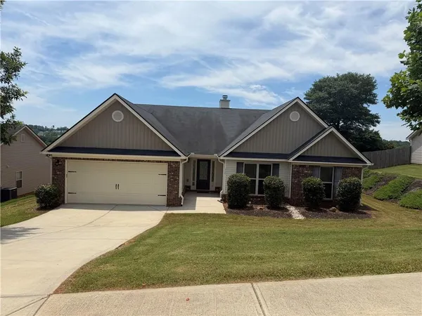 $2,200 | 2125 Savannah Drive, Jefferson, GA 30549