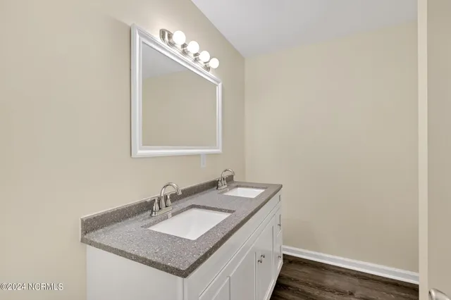 $1,600 | 640 Walnut Drive, Jacksonville, NC 28540