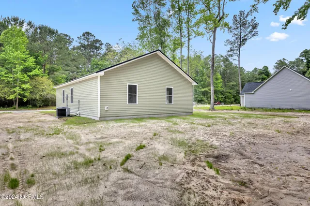 $1,600 | 640 Walnut Drive, Jacksonville, NC 28540