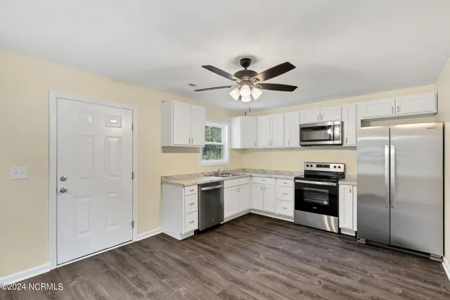 $1,600 | 640 Walnut Drive, Jacksonville, NC 28540