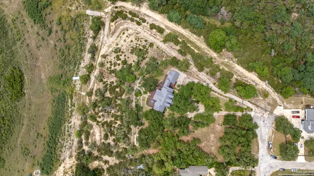 $989,900 | 125 Northlake Cove, Lakehills, TX 78063