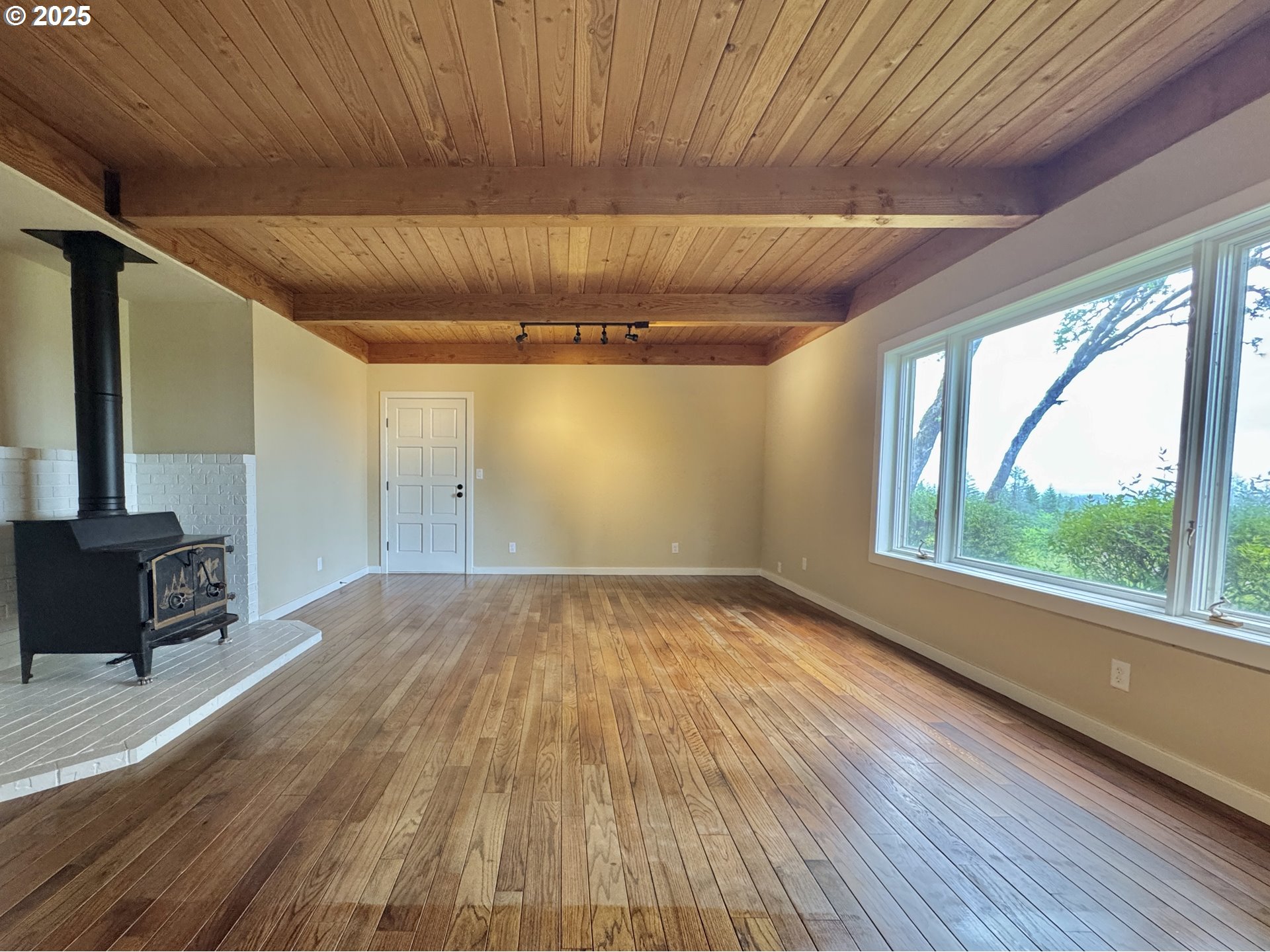 11880 Dupee Valley Road Sheridan, OR 97378 - Photo 13 of 46