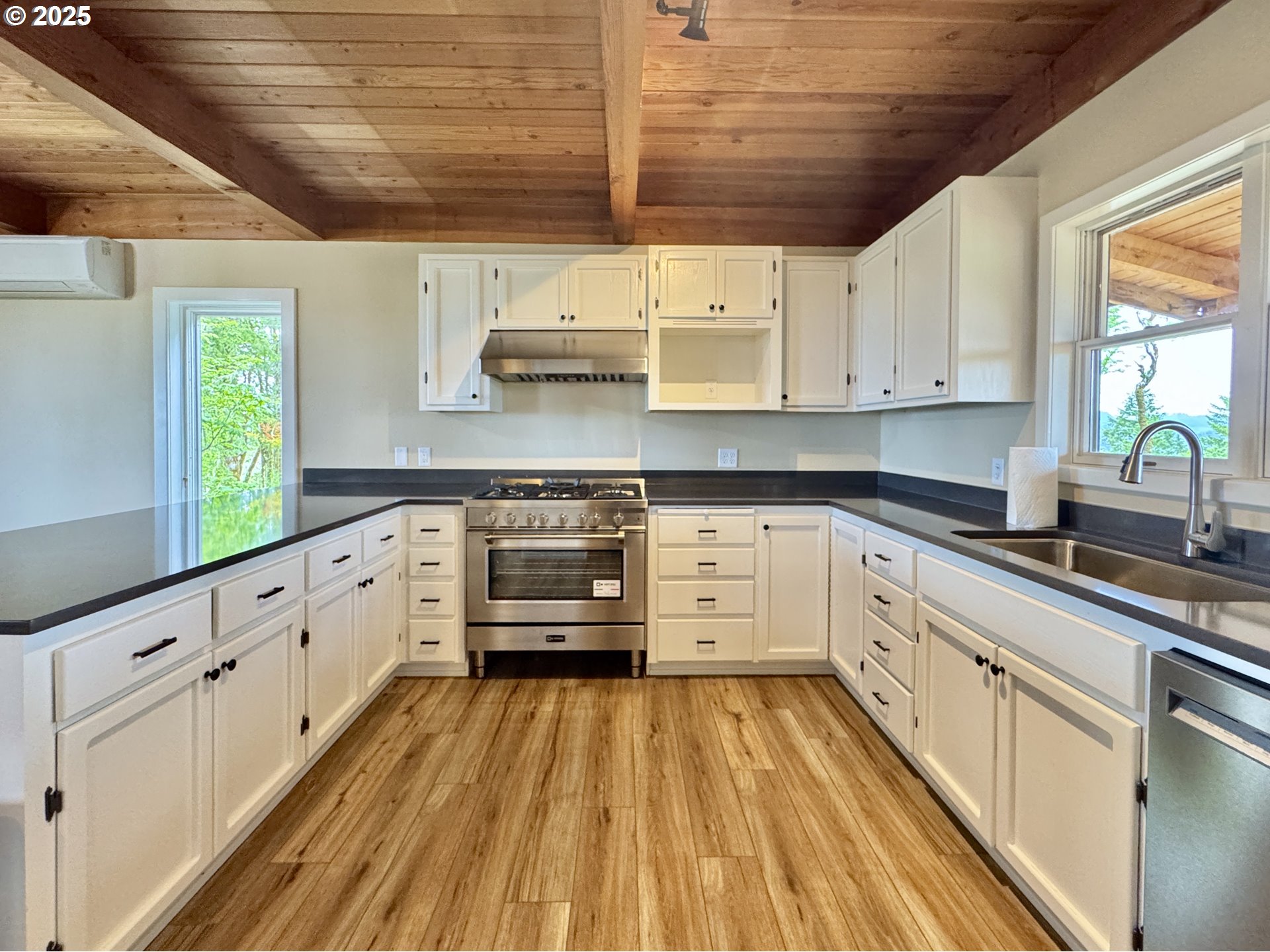 11880 Dupee Valley Road Sheridan, OR 97378 - Photo 9 of 46