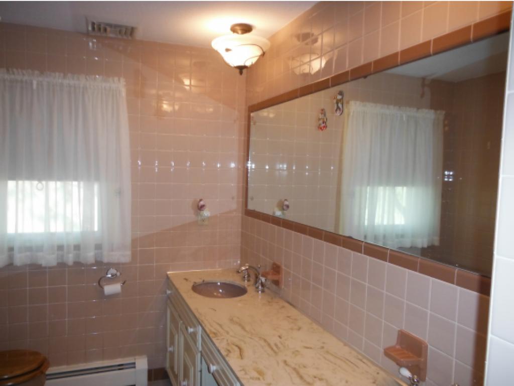 12 Pilgrim Road Lawrence, MA 01843 - Photo 12 of 25 Gallery Image 12