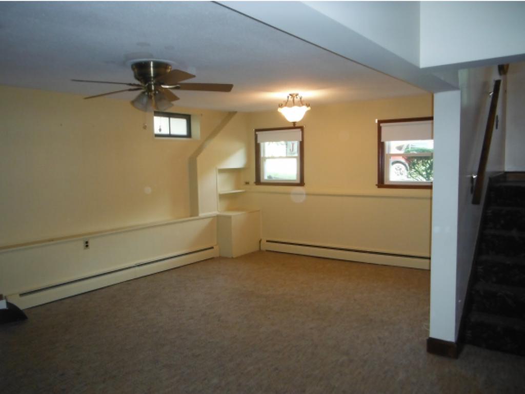 12 Pilgrim Road Lawrence, MA 01843 - Photo 16 of 25 Gallery Image 16