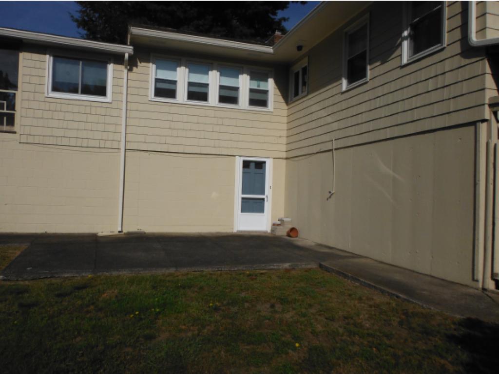 12 Pilgrim Road Lawrence, MA 01843 - Photo 20 of 25 Gallery Image 20