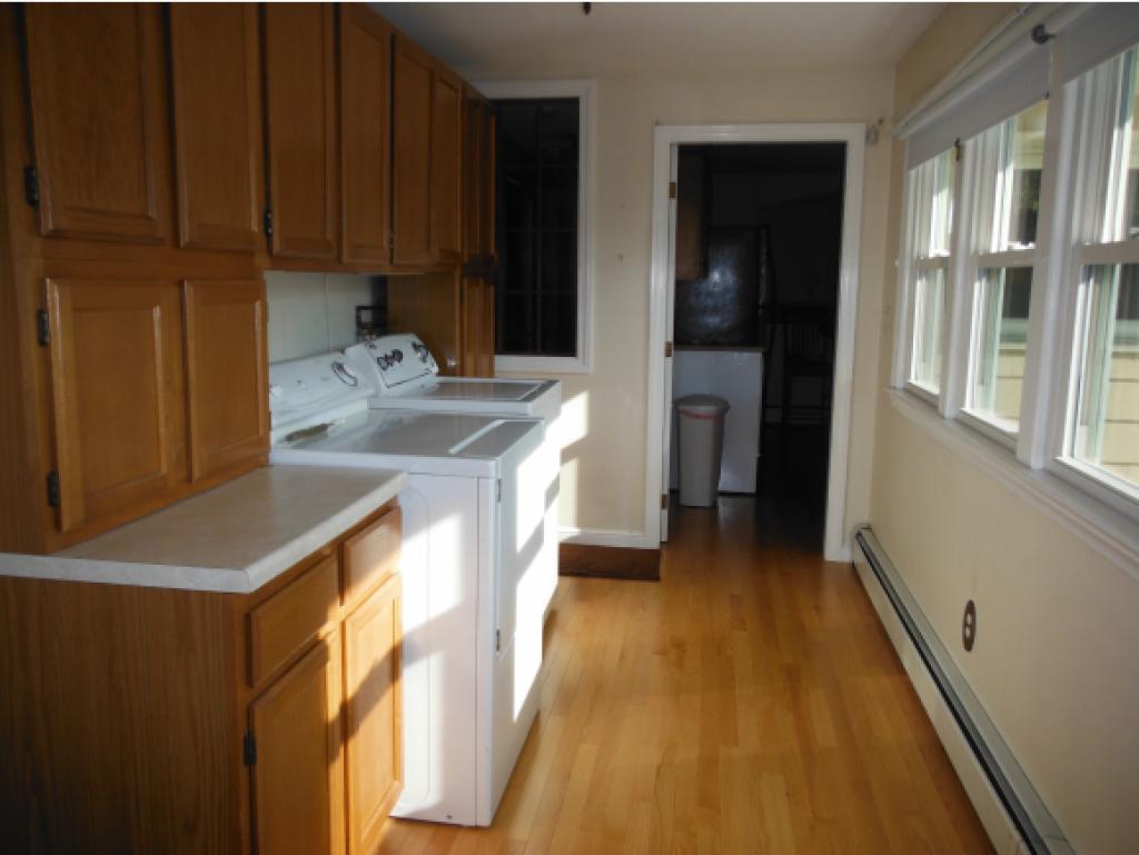 12 Pilgrim Road Lawrence, MA 01843 - Photo 7 of 25 Gallery Image 7