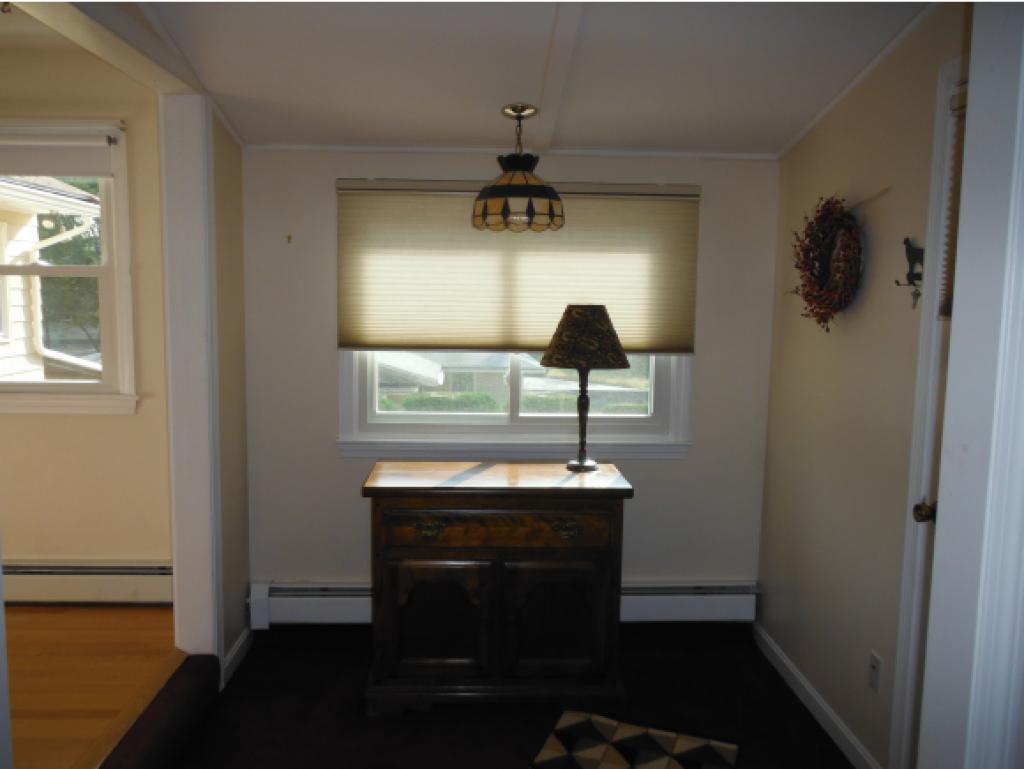 12 Pilgrim Road Lawrence, MA 01843 - Photo 10 of 25 Gallery Image 10