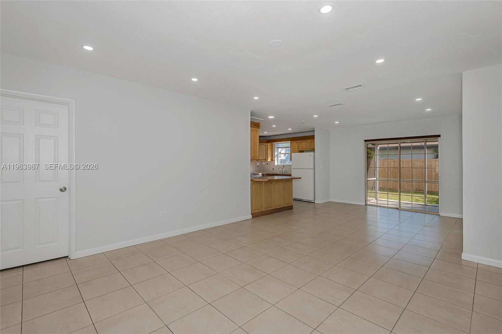 621 North 70th Way Hollywood, FL 33024 - Photo 12 of 49