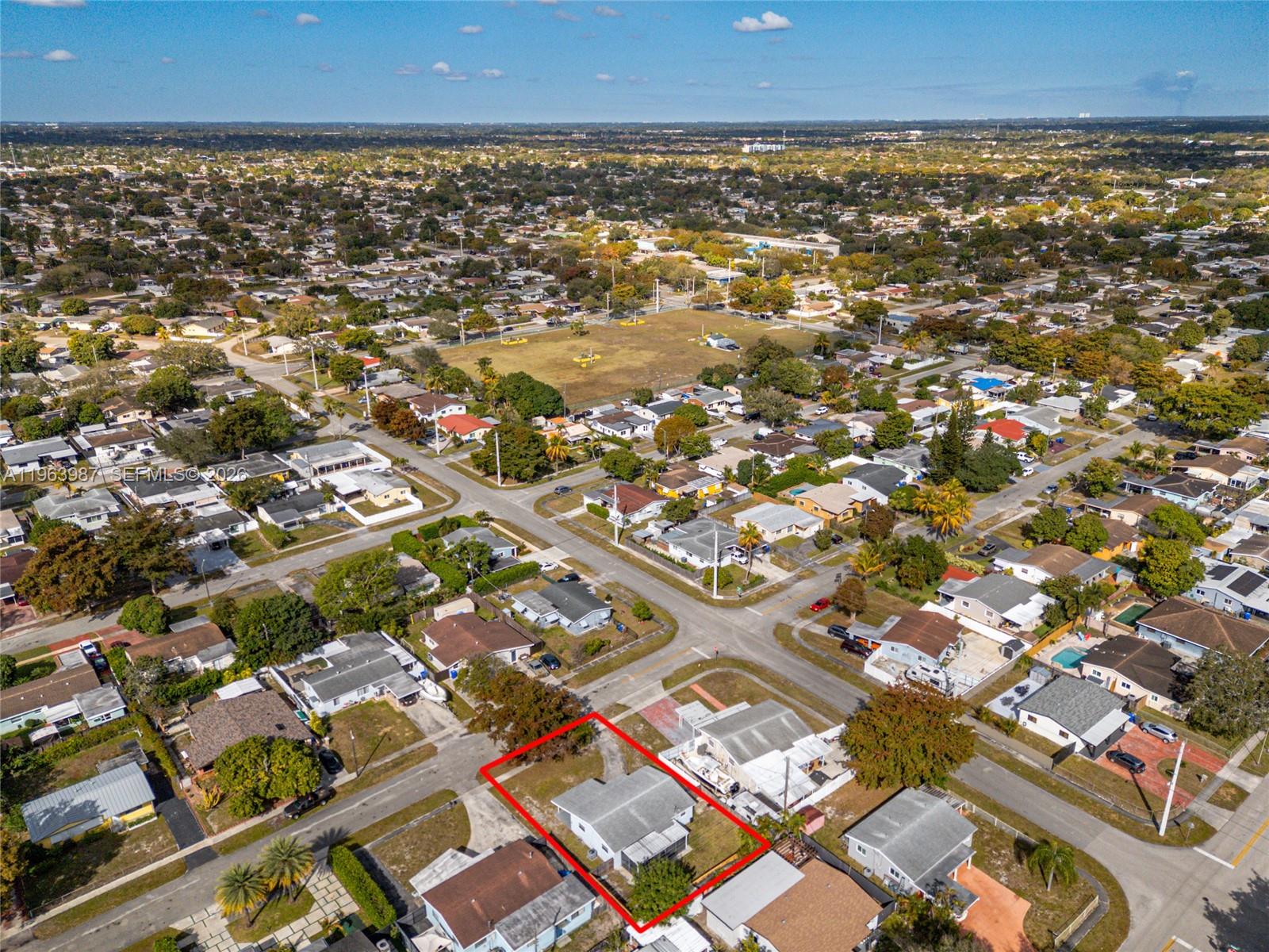 621 North 70th Way Hollywood, FL 33024 - Photo 47 of 49