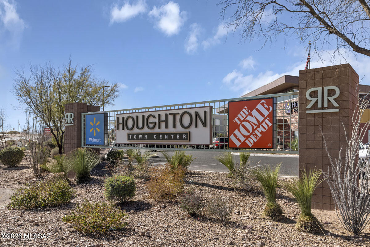 7409 South Chamber Rdg Drive Tucson, AZ 85747 - Photo 4 of 5