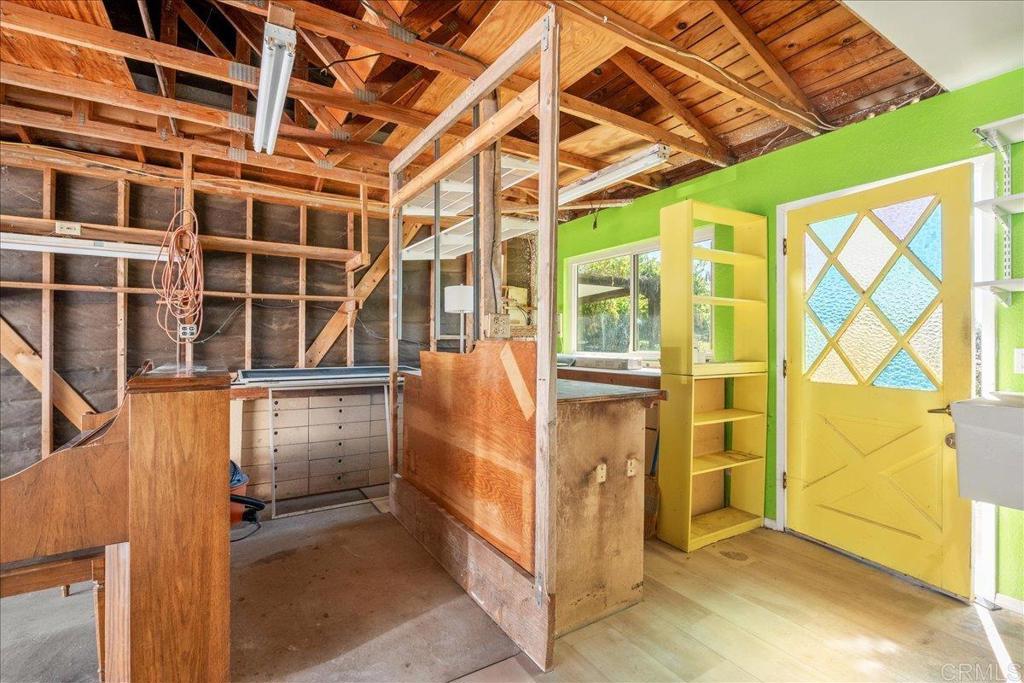 485 Wax Flower Lane Fallbrook, CA 92028 - Photo 31 of 31 front view of a house with a glass door