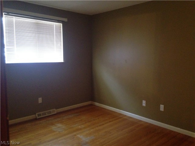 5655 Wallace Boulevard North Ridgeville, OH 44039 - Photo 9 of 14