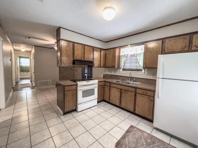 $1,650 | 226 Barshay Drive, Summerville, SC 29483