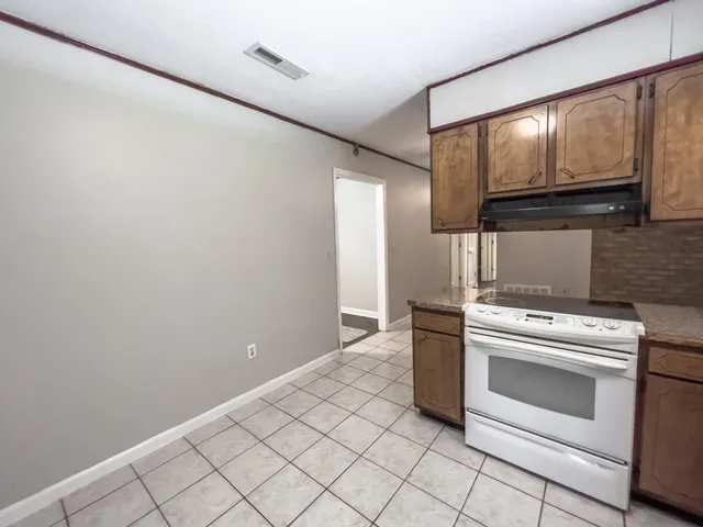 $1,650 | 226 Barshay Drive, Summerville, SC 29483