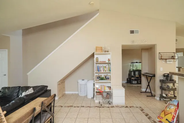 $435,000 | 310 Buena Vista Court, Merced, CA 95348