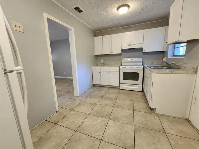 $1,275 | 4602 Williamsburg Avenue, Jacksonville, FL 32208