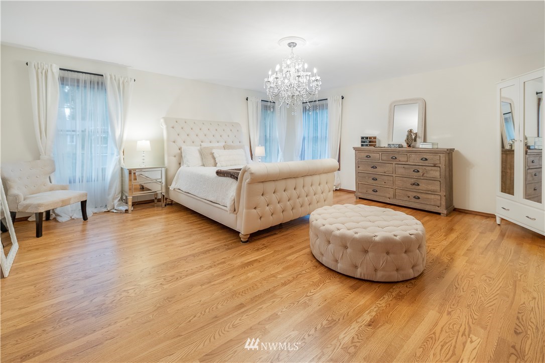 16933 Northeast 131st Place Redmond, WA 98052 - Photo 16 of 29