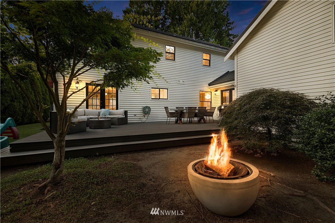 16933 Northeast 131st Place Redmond, WA 98052 - Photo 26 of 29