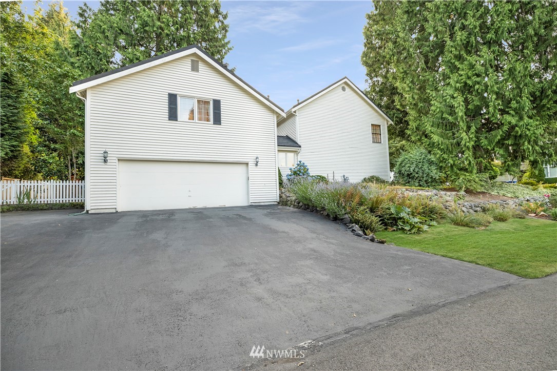 16933 Northeast 131st Place Redmond, WA 98052 - Photo 28 of 29